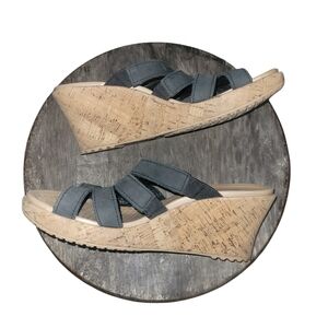 Crocs A-leigh Cork Wedge Heel Sandals 6W